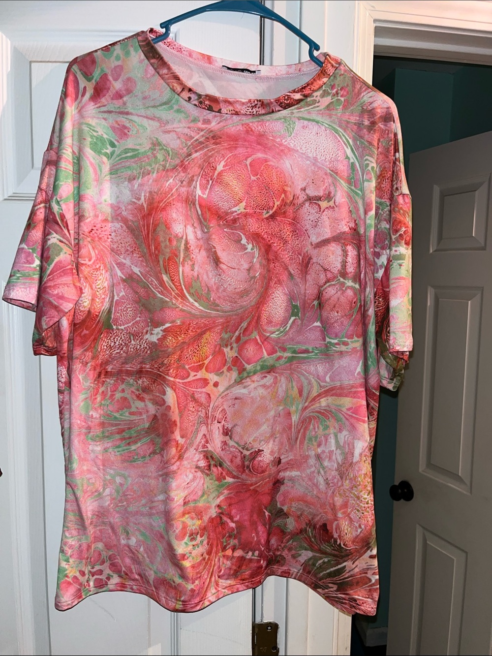 Fashion Nova Womens (M) Marbled Pink & Green Short Sleeve Biker short (set)